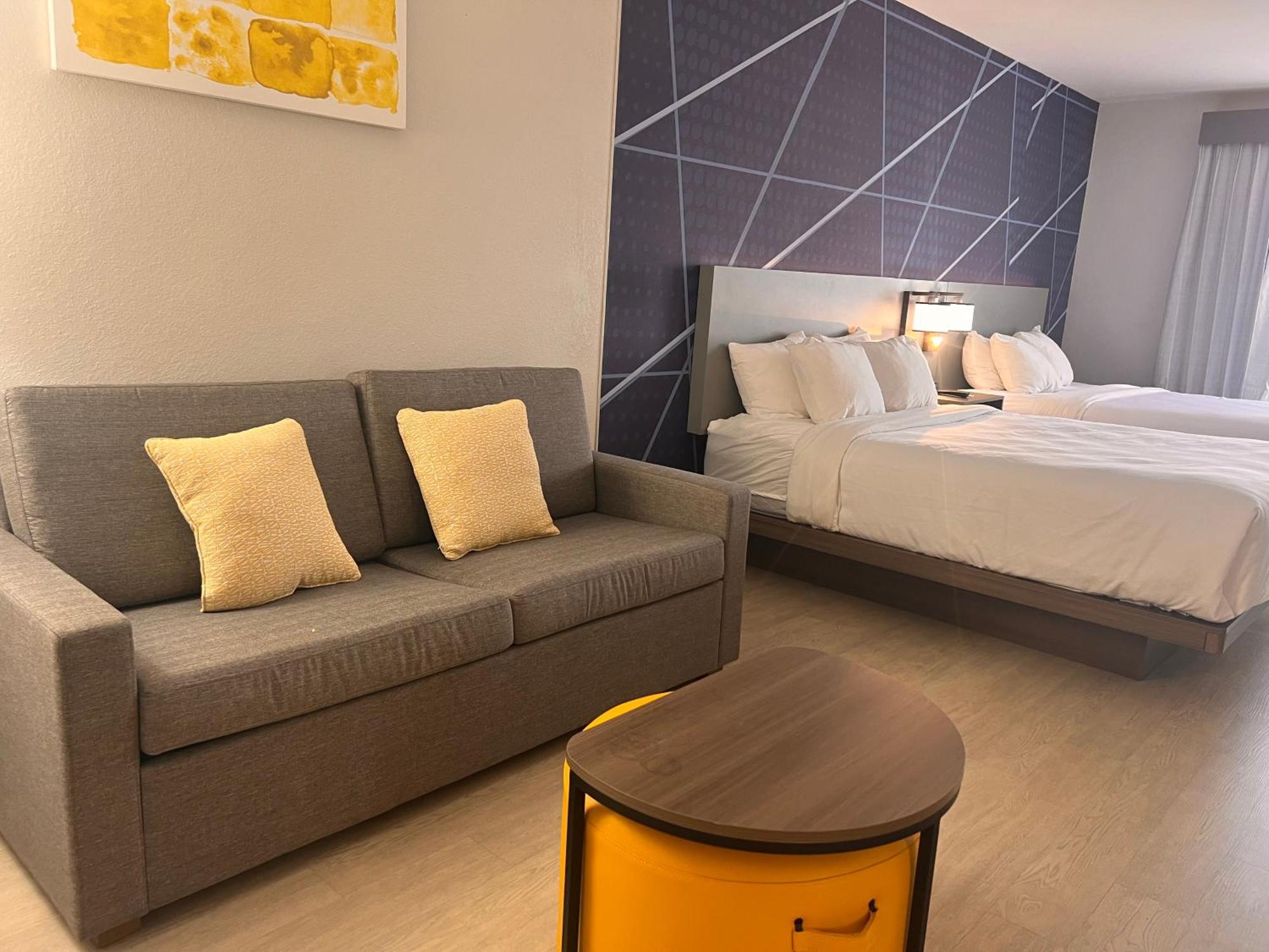 Comfort Suites Louisville Airport Zewnętrze zdjęcie