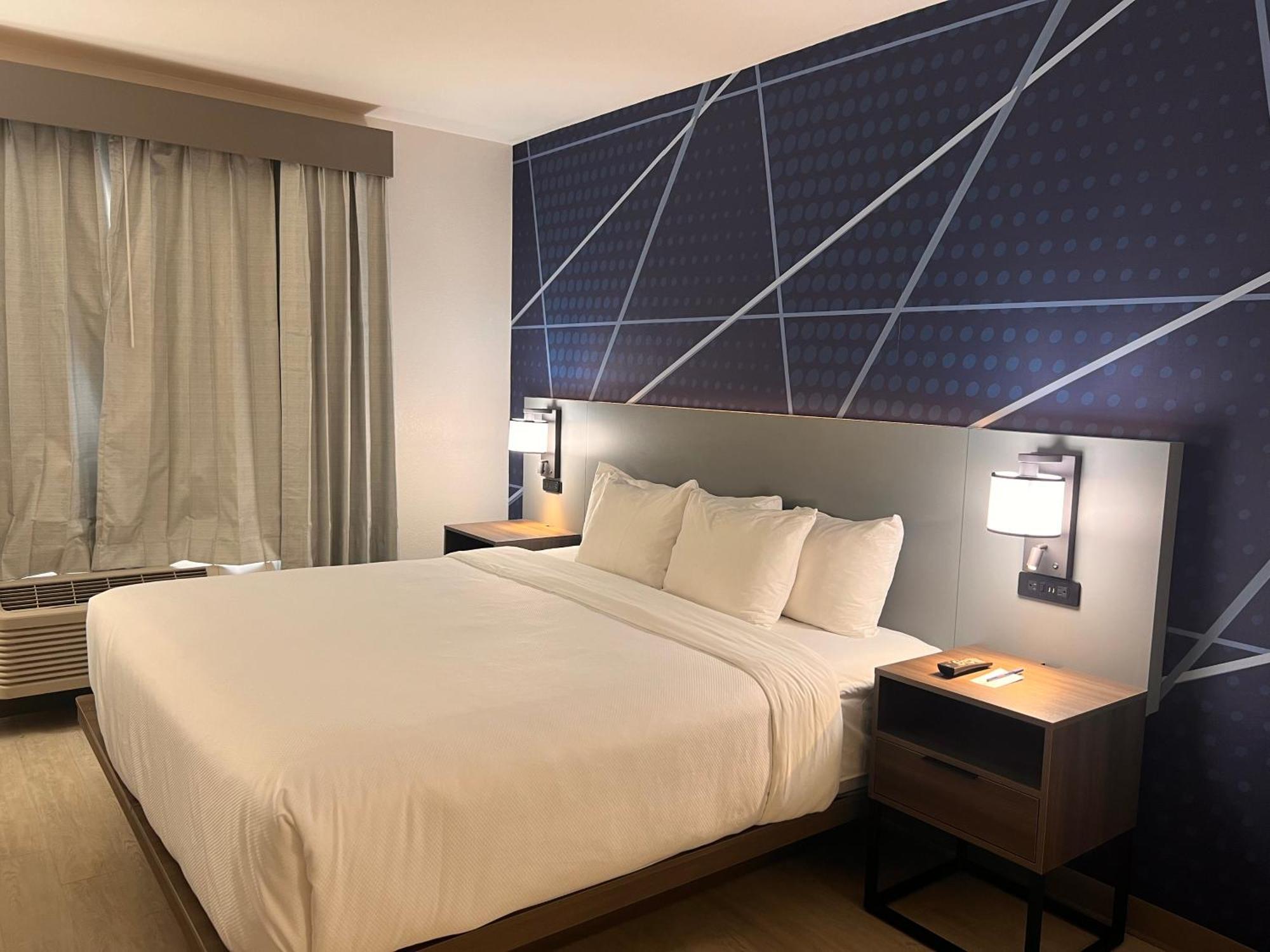 Comfort Suites Louisville Airport Zewnętrze zdjęcie