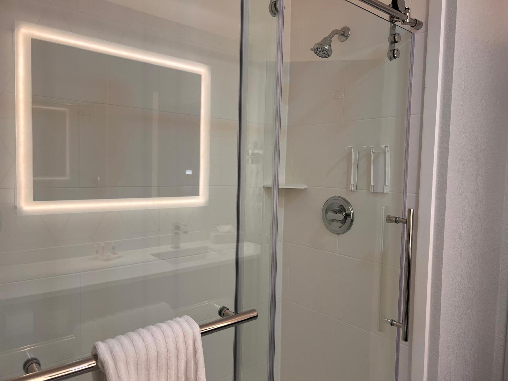 Comfort Suites Louisville Airport Zewnętrze zdjęcie